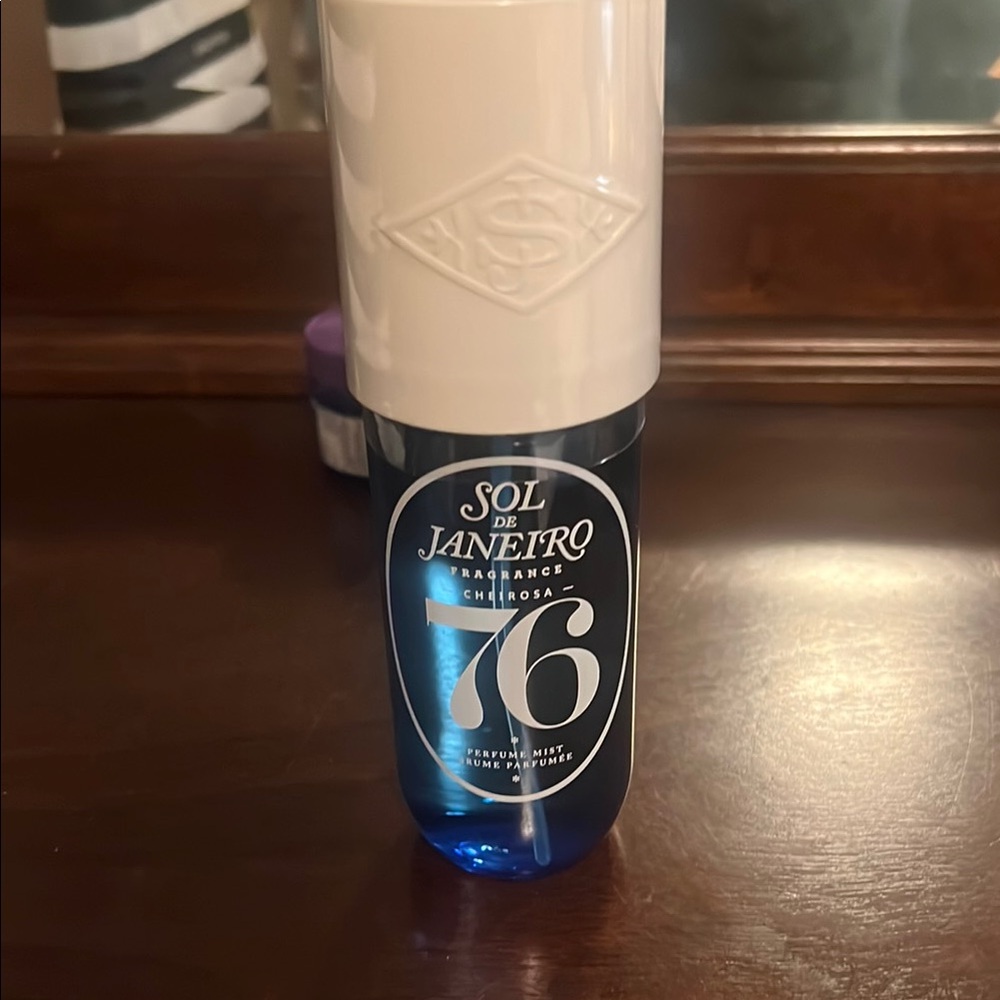 Sol de Janeiro Chirosa 62 Fragrance Mist - Blue and White
